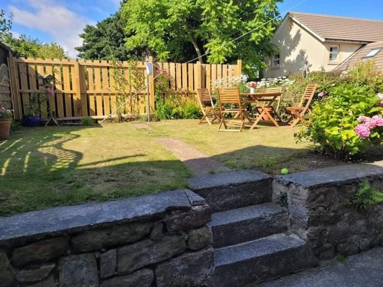 Seahouses Cottage Exterior photo